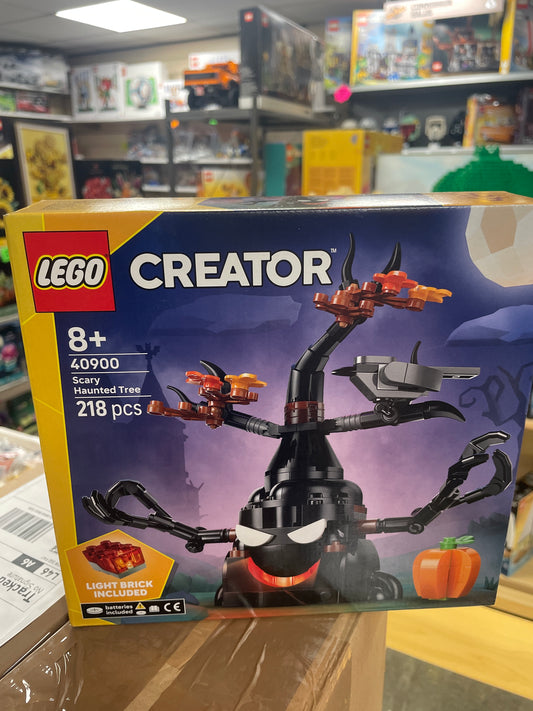 LEGO Scary Haunted Tree(40900) Limited Edition Ages 8+